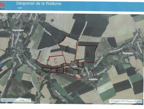                                         Landbouwgrond te koop in Hannut, € 675.328

