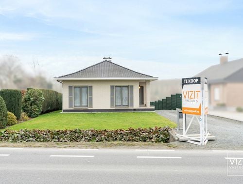                                         Bungalow te koop in Overboelare, € 369.000
