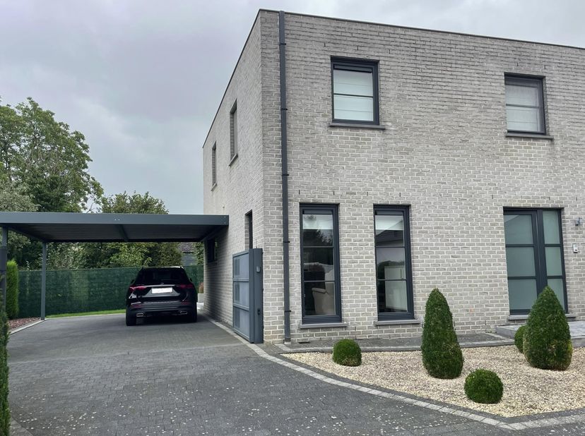 Huis te huur in Loostraat 27A,
                    3724 Vliermaal