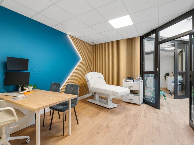 ERA Invest biedt u deze interessante investeringsopportuniteit aan op een uitstekende commerciële ligging in Turnhout. Het pand bevindt zich aan de Me
