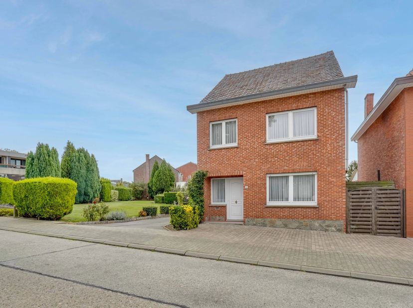 Huis te koop in BORLOSTRAAT 8,
                    3891 Mielen-boven-Aalst