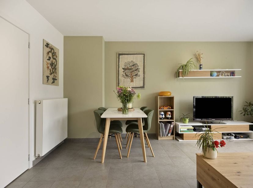Appartement te koop in Emiel Van Hammestraat 31 bus 9,
                    2570 Duffel