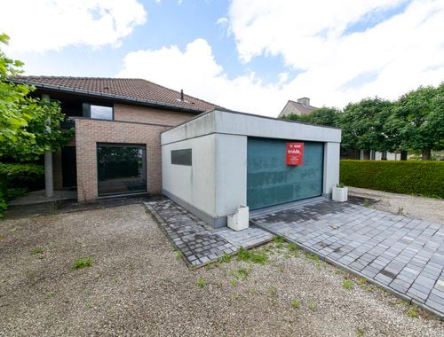                                         Villa te koop in Avelgem, € 349.000
