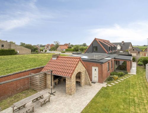                                         Woning te koop in Leisele, € 419.000
