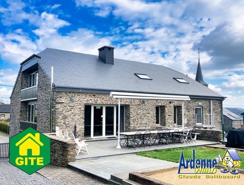                                         Uitzonderlijke woning te koop in Les Hayons, € 975.000
