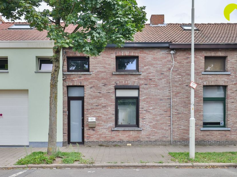 Huis te koop in Onafhankelijkheidsstraat 83,
                    2650 Edegem