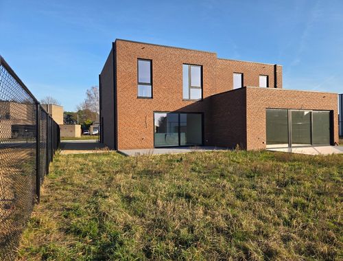                                         Maison à vendre à Balen, € 349.439
