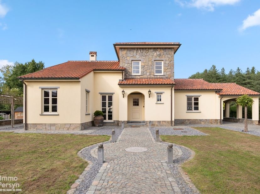 Huis te koop in Hammekensstraat 8B,
                    3272 Messelbroek