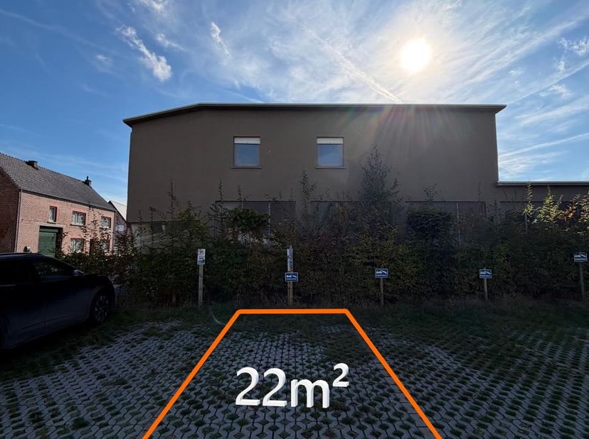 Garage te koop in Ninoofsesteenweg 22,
                    9450 Haaltert