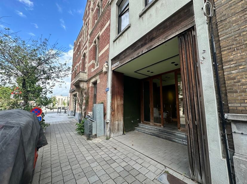 Bien professionnel à louer à Museumstraat 3,
                    2000 Antwerpen