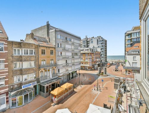                                         Appartement à vendre à Westende, € 215.000
