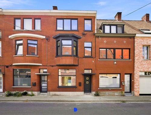                                         Woning te koop in Roeselare, € 335.000
