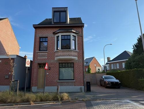                                         Herenhuis te huur in Herenthout, € 1.300
