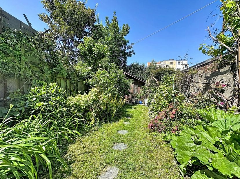 Huis te koop
                    in 1020 Laken