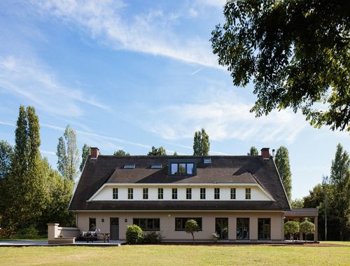                                         Villa te koop in Zwijnaarde, € 1.245.000
