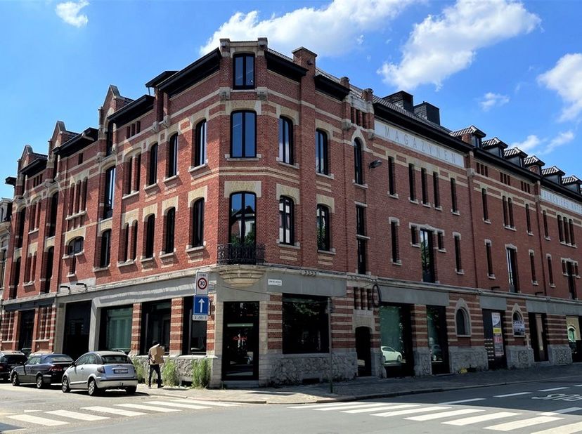 Bedrijfsvastgoed te huur
                    in 2060 Antwerpen