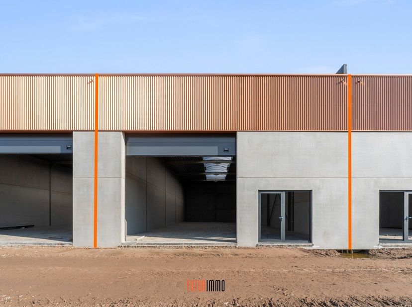 KMO-park Zilleghem bestaat uit 18 KMO-units en 2 kantoren, waarvan op heden nog maar enkele units te koop zijn!<br />
Gelegen op het bedrijventerrein