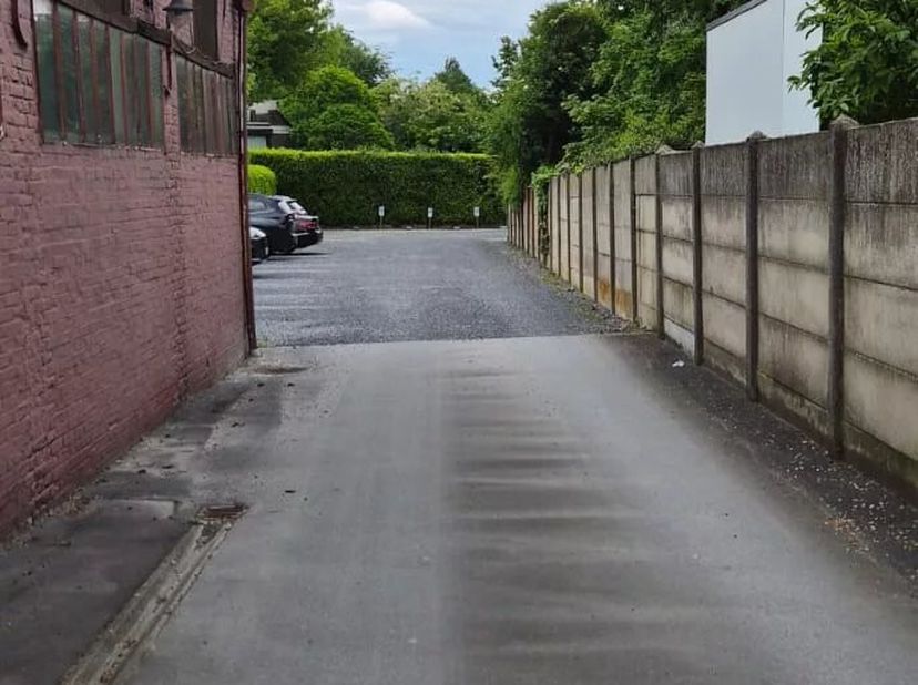 Garage à louer
                    à 3500 Hasselt