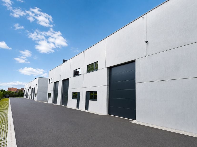 Bien professionnel à vendre
                    à 9900 Eeklo