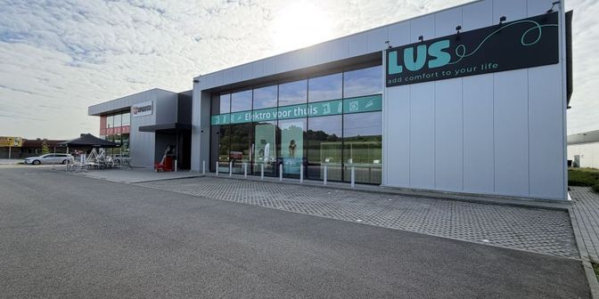 Bedrijfsvastgoed te huur in Leuvensesteenweg 224, 3290 Diest