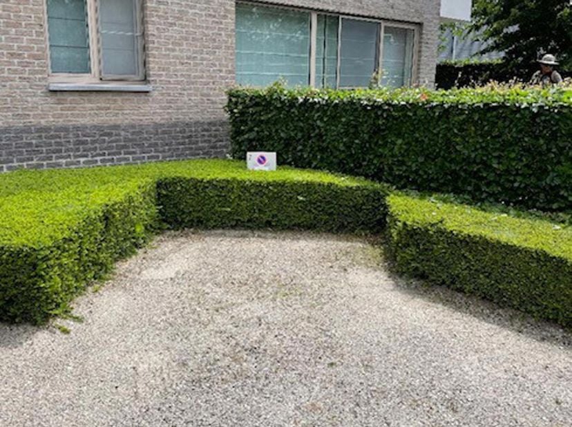 Buitenstaanplaats aan residentie 't Poortershof nabij het centrum van Hoogstraten.