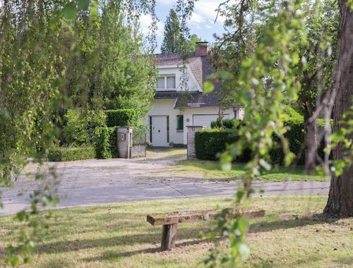                                         Maison à vendre à Sint-Martens-Latem, € 875.000
