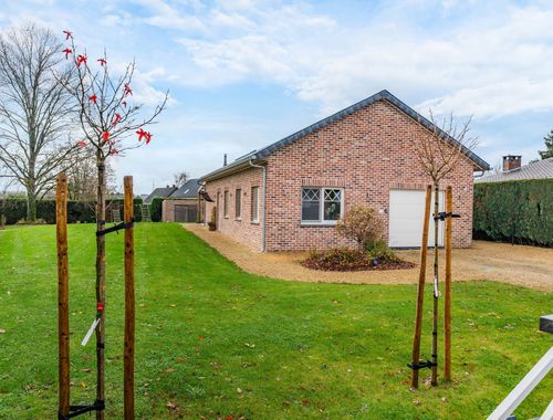                                         Maison à vendre à Abée, € 399.000
