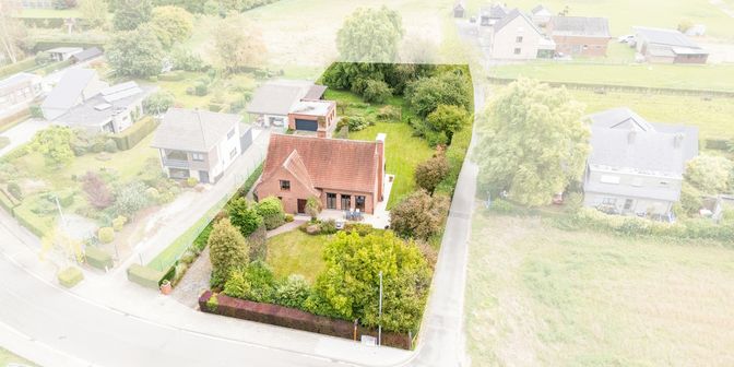 Huis te koop in Damstraat 52, 9320 Nieuwerkerken
