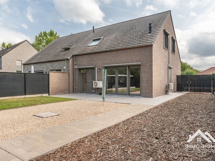 Maison à vendre
                    à 9041 Oostakker