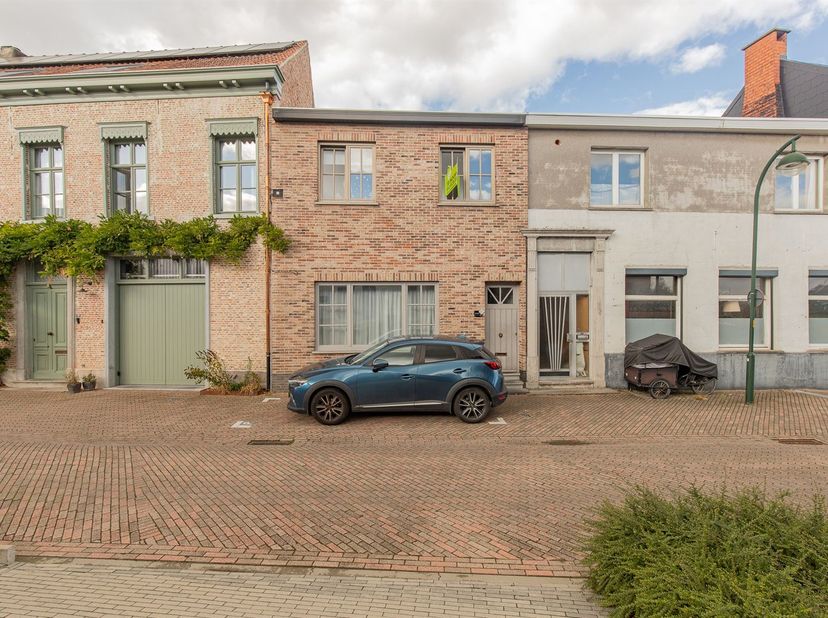 Huis te koop in Nederstraat 37,
                    9150 Rupelmonde