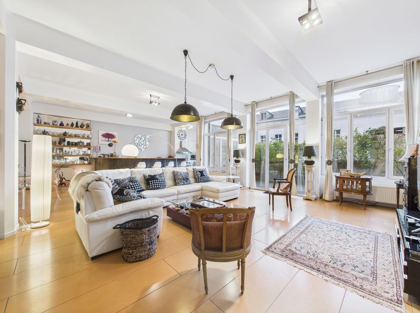 Appartement à vendre à Rue de Laeken 88,
                    1000 Bruxelles