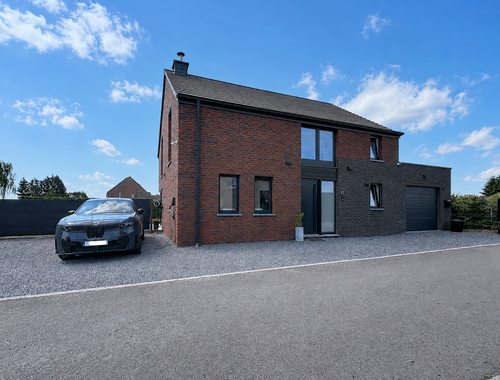                                         Woning te koop in Wanlin, € 415.000
