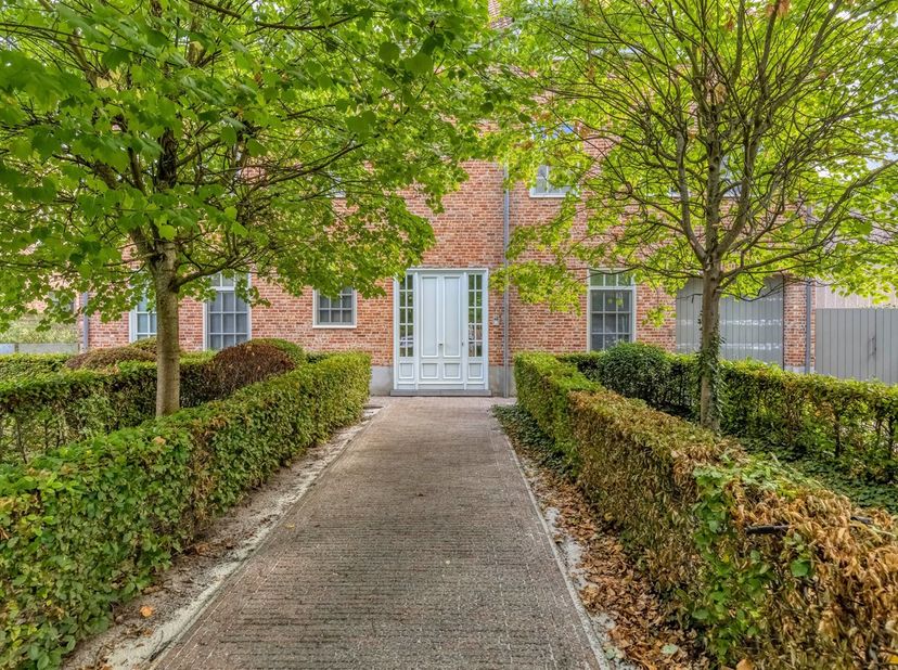 Appartement te koop in Helenaveldstraat 4 bus 102,
                    2550 Kontich