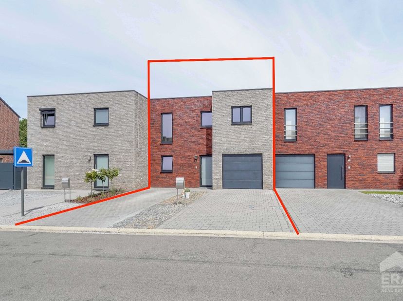 Maison à vendre
                    à 3665 As