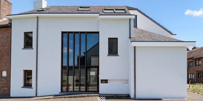 Bedrijfsvastgoed te huur in Burgemeester Geyskensstraat 1, 3580 Beringen