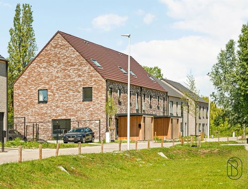                                         Woning te koop in Menen, € 326.000
