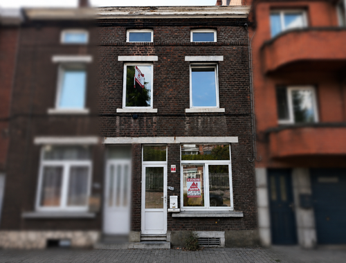                                         Maison à vendre à Couillet, € 99.000
