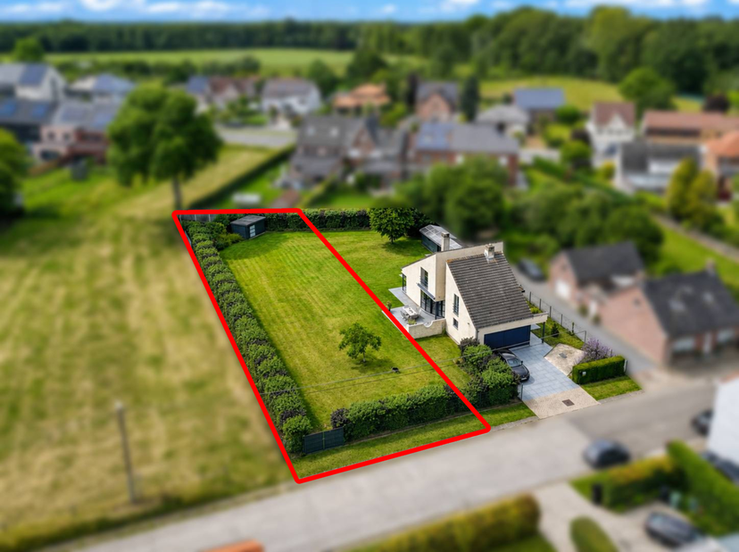 Grond te koop in Daalstraat 16,
                    9404 Aspelare