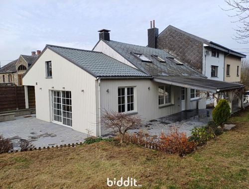                                         Woning te koop in Lierneux, € 130.000
