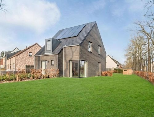                                         Eengezinswoning te koop in Mol, € 439.000
