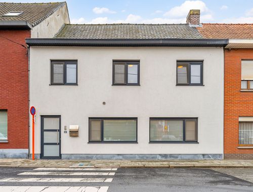                                         Maison à vendre à Wevelgem, € 375.000
