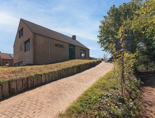                                         Maison à vendre à Sint-Pieters-Rode, € 675.000
