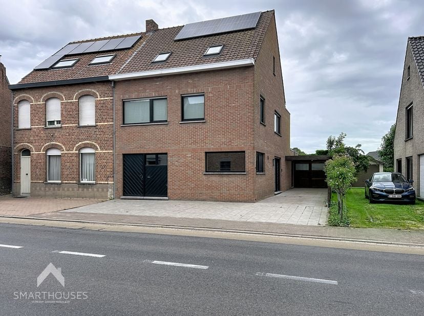 Maison à louer
                    à 8760 Meulebeke
