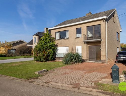                                        Eengezinswoning te koop in Vorst, € 244.000
