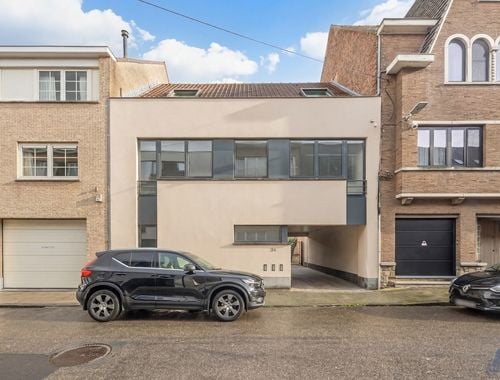                                         Gemengd gebruik te koop in Sint-Truiden, € 510.000
