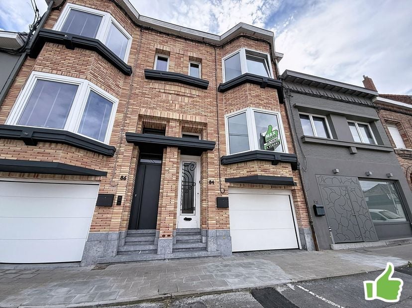 Huis te koop in Chaussée de Dottignies 84,
                    7730 Estaimpuis