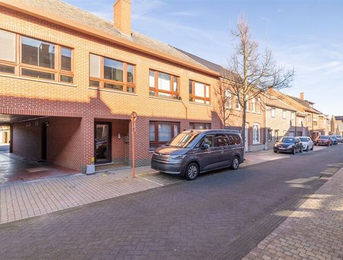                                         Gelijkvloers app. te koop in Zichem, € 240.000
