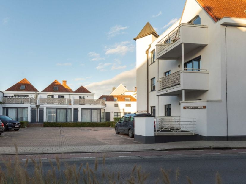 Huis te koop in Stationsdreef 227,
                    8800 Roeselare