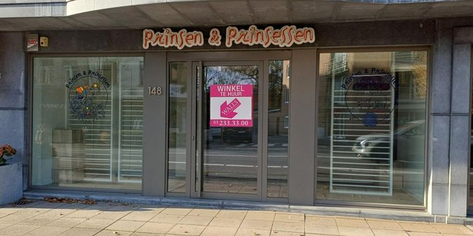 Bedrijfsvastgoed te huur in Bredabaan 148, 2930 Brasschaat