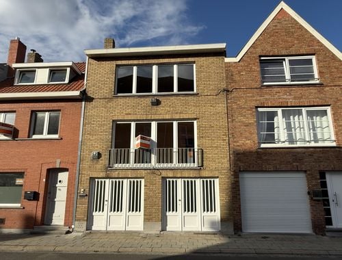                                         Bel-étage à vendre à Sint-Kruis, € 289.000
